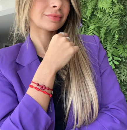 Pulseira no pulso